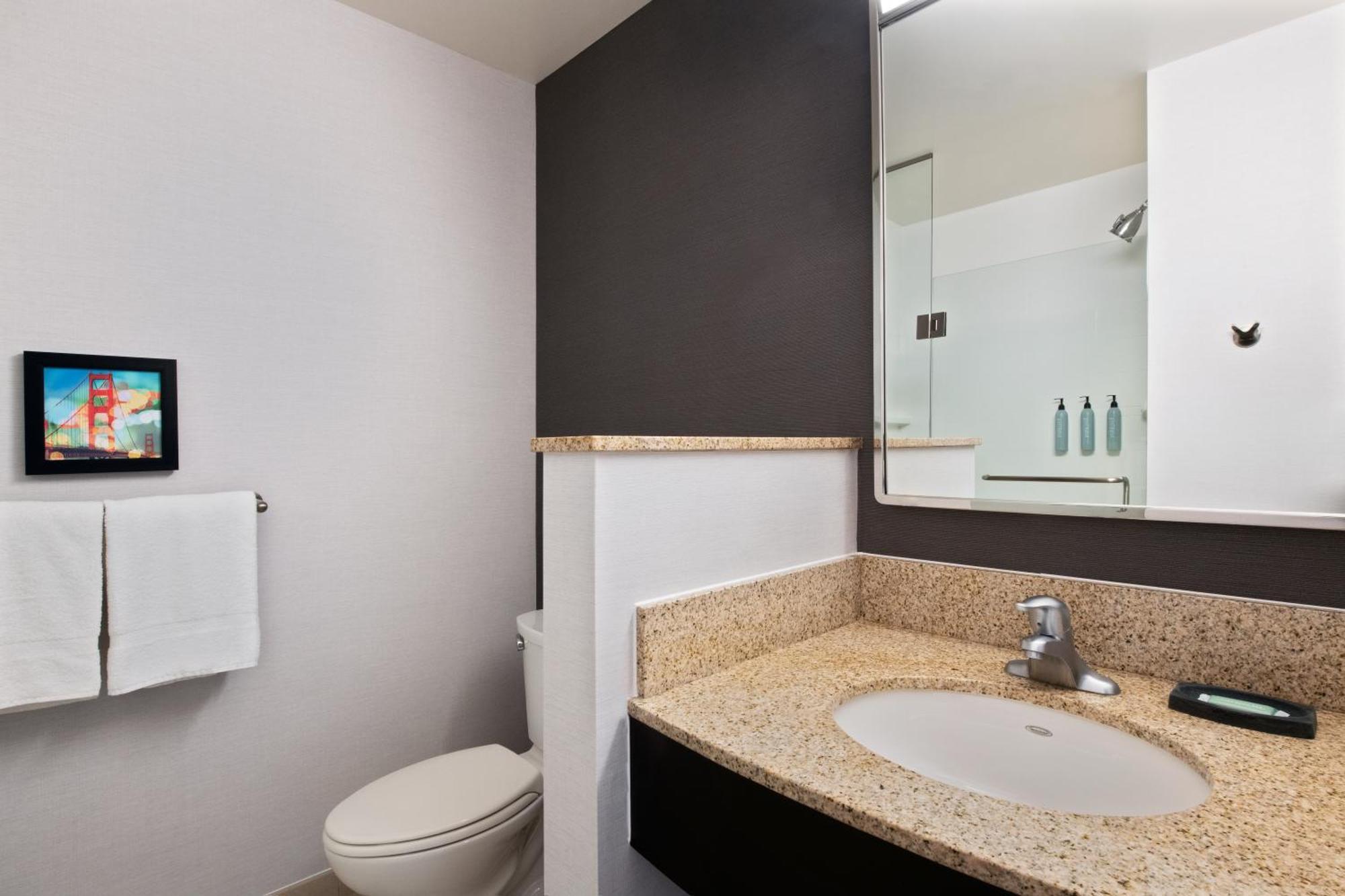 Courtyard By Marriott San Jose North/ Silicon Valley Exterior foto
