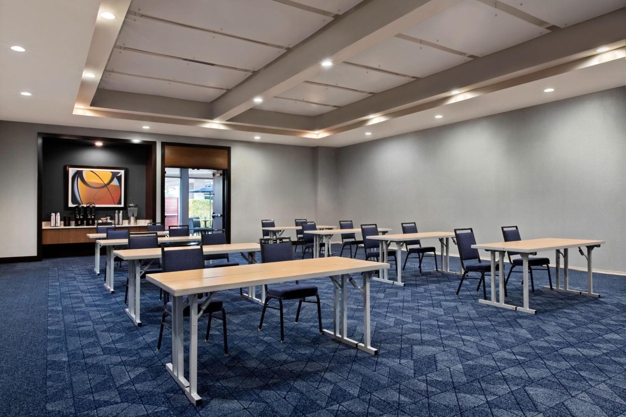 Courtyard By Marriott San Jose North/ Silicon Valley Exterior foto