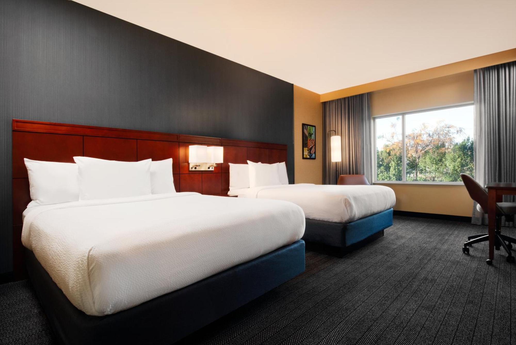 Courtyard By Marriott San Jose North/ Silicon Valley Exterior foto