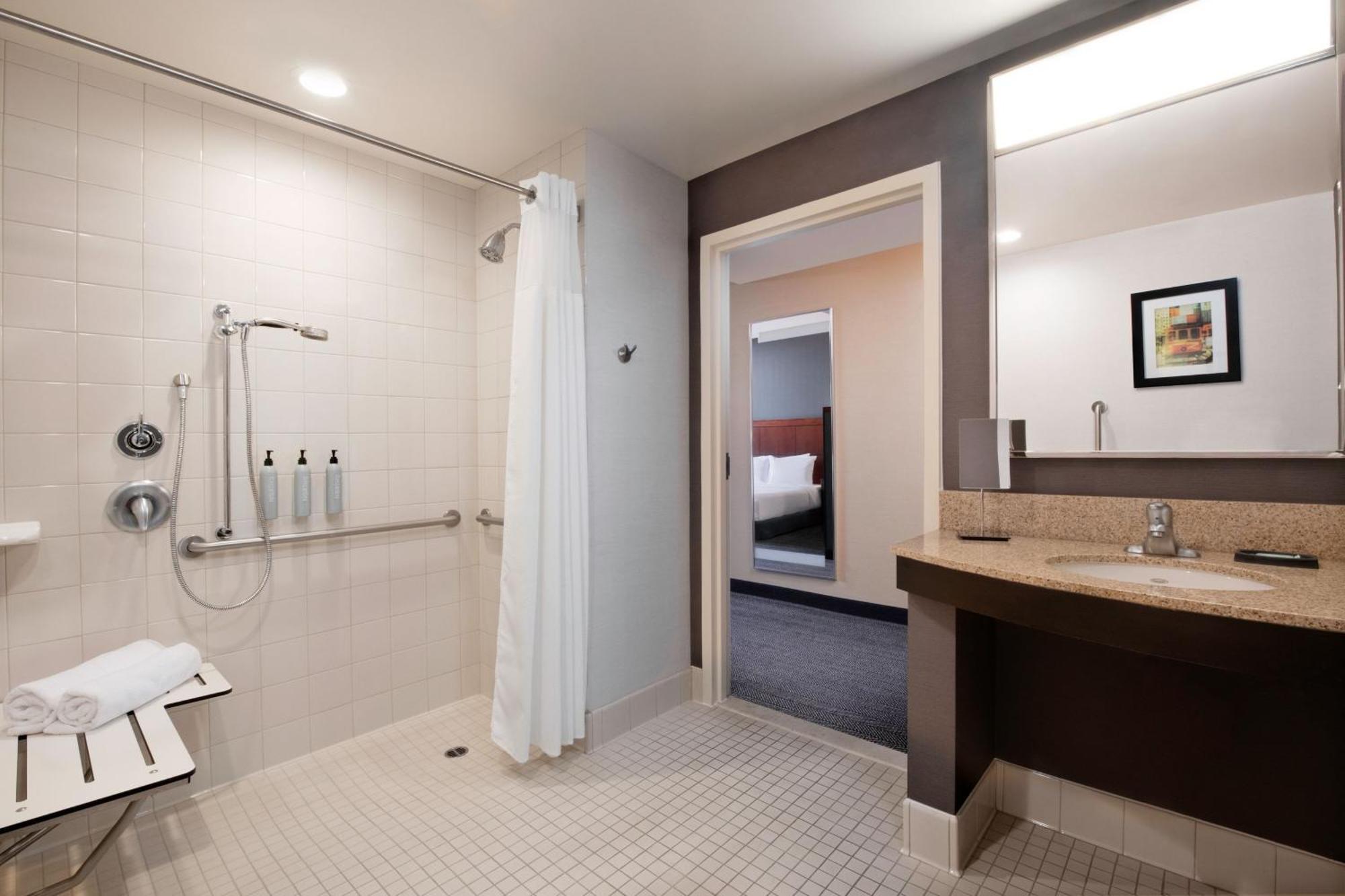 Courtyard By Marriott San Jose North/ Silicon Valley Exterior foto