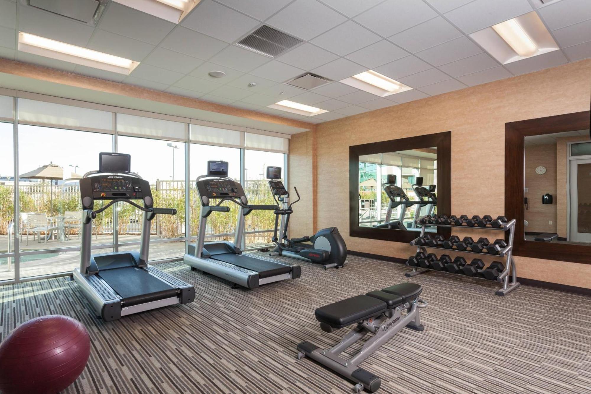 Courtyard By Marriott San Jose North/ Silicon Valley Exterior foto